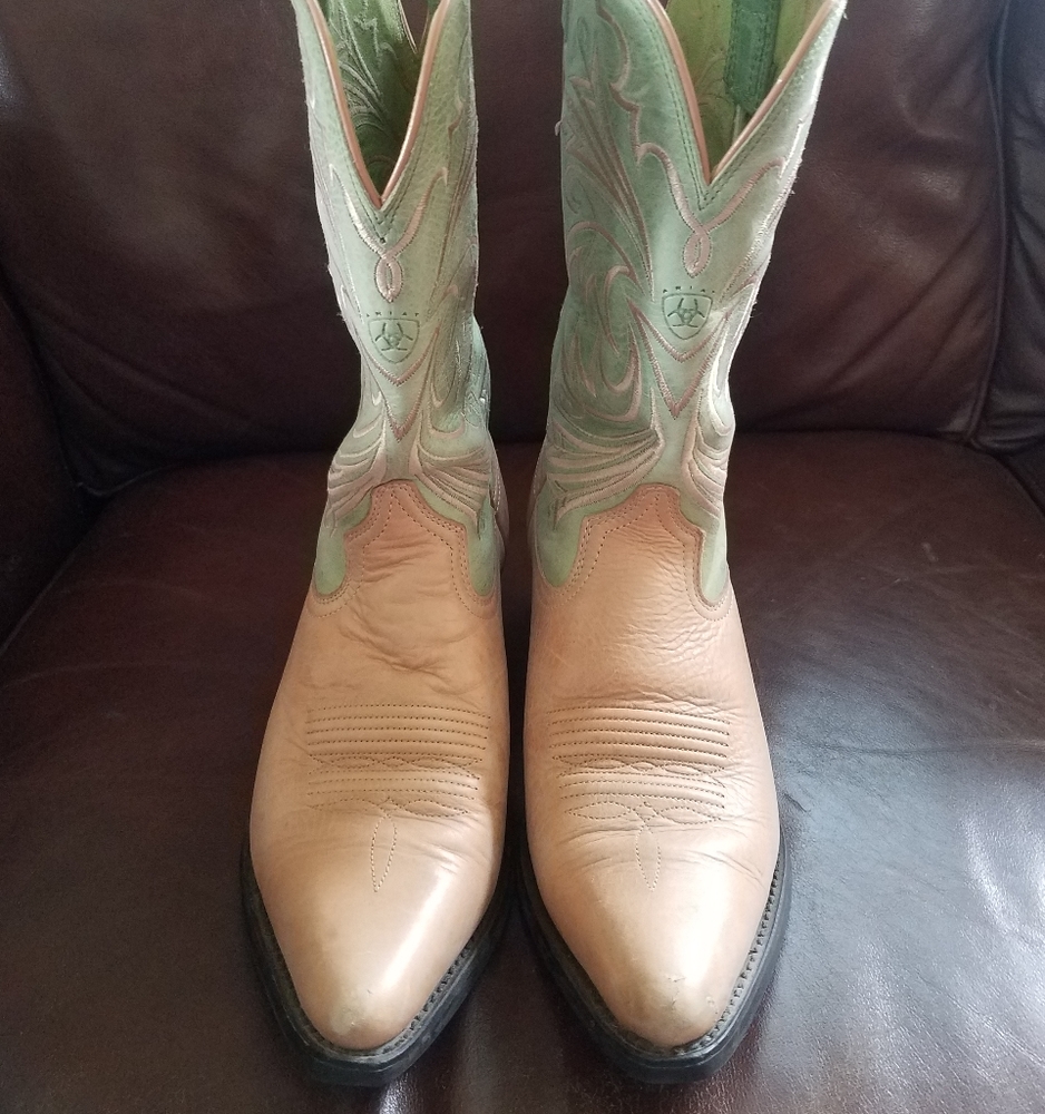 Ariat Womens boots